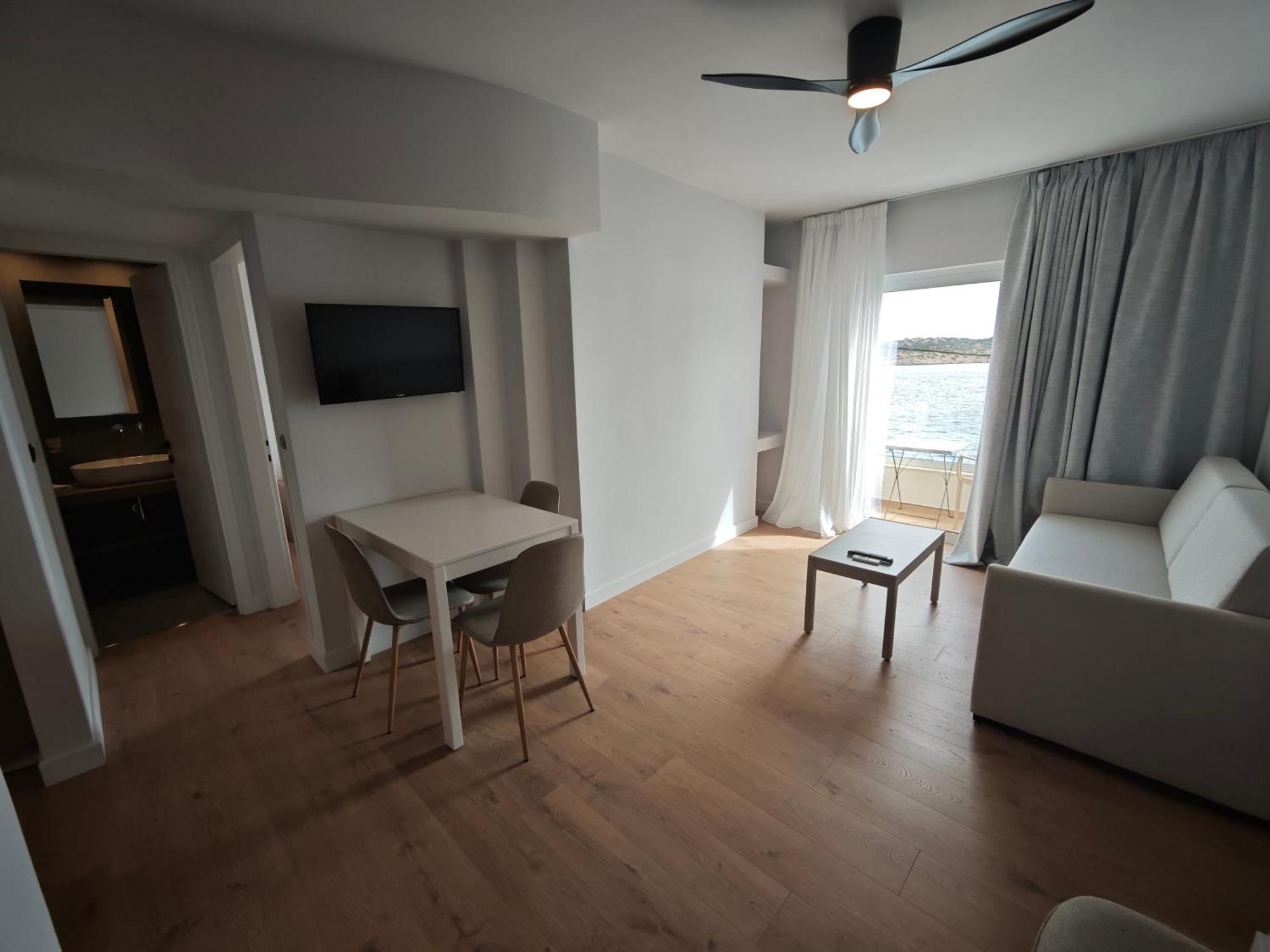 9 Muses Apartments Agios Nikolaos  Exterior photo